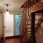 Charming With Swimming Pool In شاليه كويند