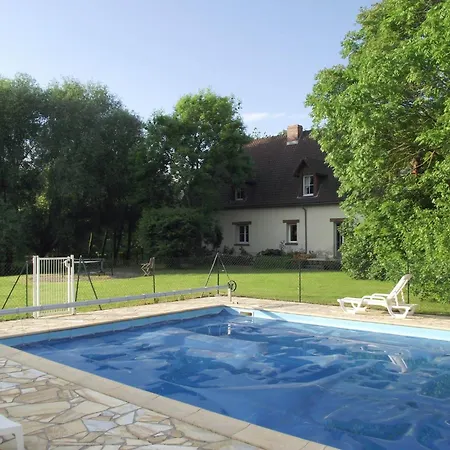 Charming With Swimming Pool In Quend