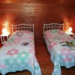 Charming With Swimming Pool In Horská chata