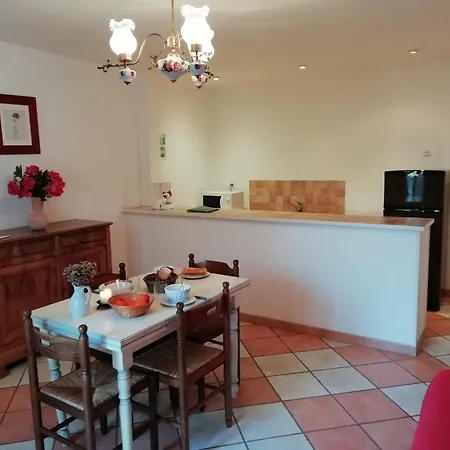 Charming With Swimming Pool In Chalet Quend