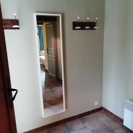 Chalet Charming With Swimming Pool In