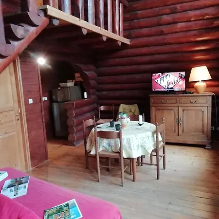 Charming With Swimming Pool In Chalet Quend