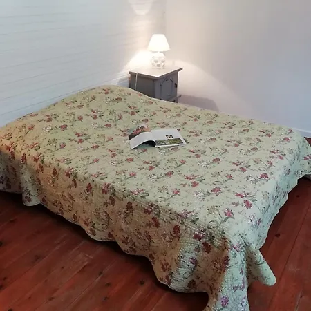 Charming With Swimming Pool In Chalet Quend