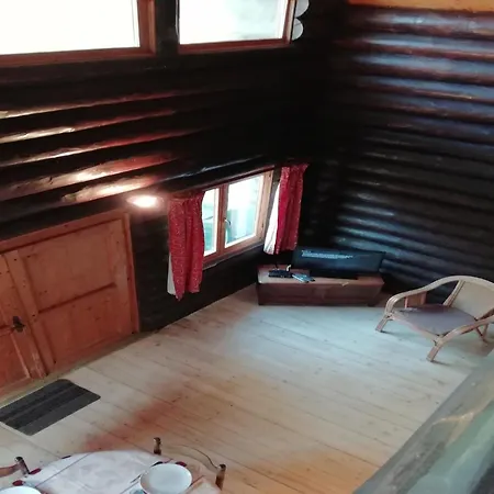 Charming With Swimming Pool In