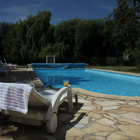 Charming With Swimming Pool In Quend