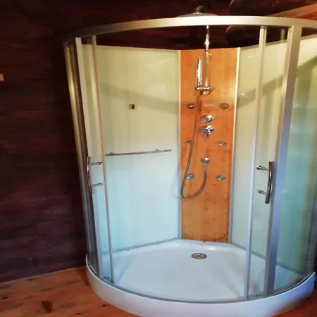 Chalet Charming With Swimming Pool In