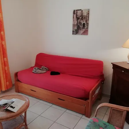 Charming With Swimming Pool In Chalet Quend