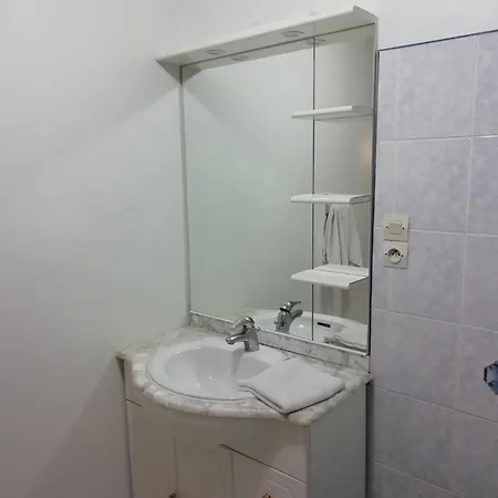 Σαλέ Charming With Swimming Pool In *