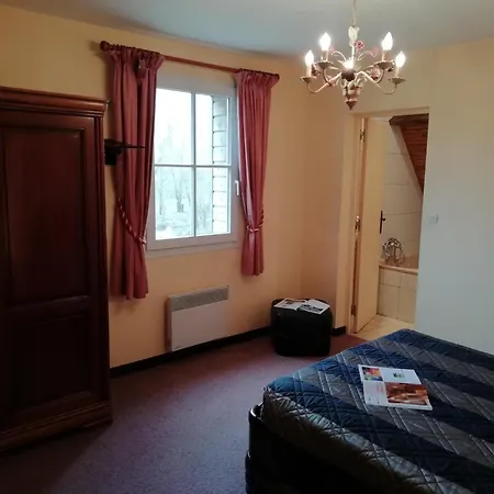 Charming With Swimming Pool In Alpehytte *