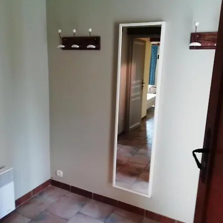 Σαλέ Charming With Swimming Pool In *