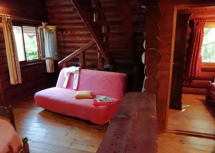 Chalet Charming With Swimming Pool In *