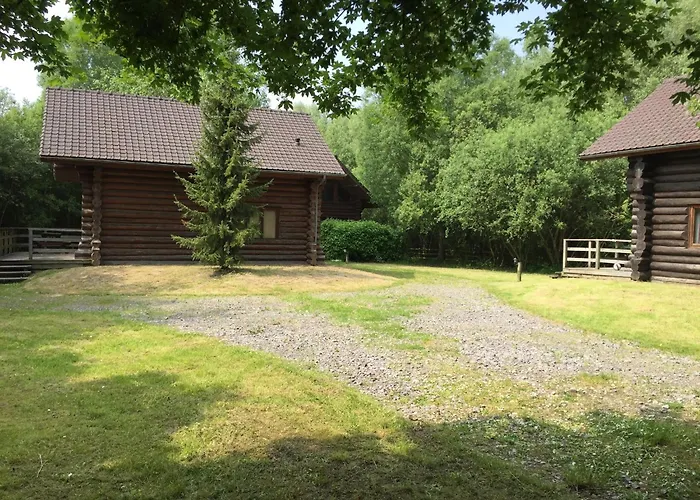 Charming With Swimming Pool In