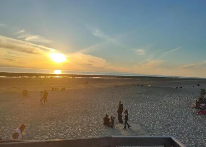 Charming With Swimming Pool In Chalet *